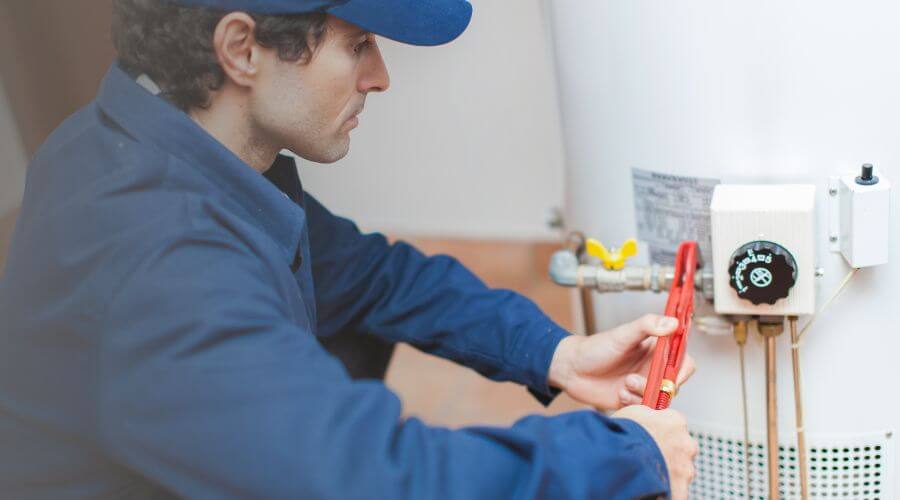 Expert burst pipe repair services in Springfield, MN
